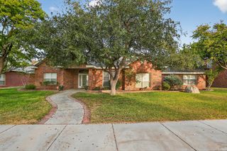 5720 Hillcrest Place, Midland, TX 79707