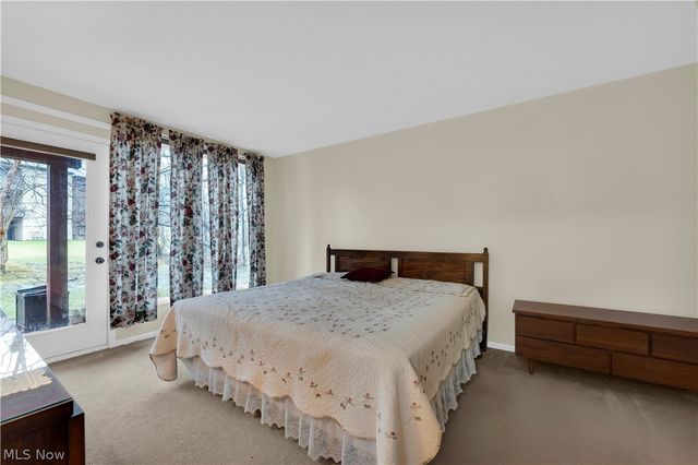 985 Canyon View Road 108-D, Northfield, OH 44067