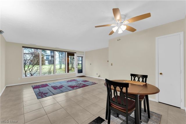 985 Canyon View Road 108-D, Northfield, OH 44067