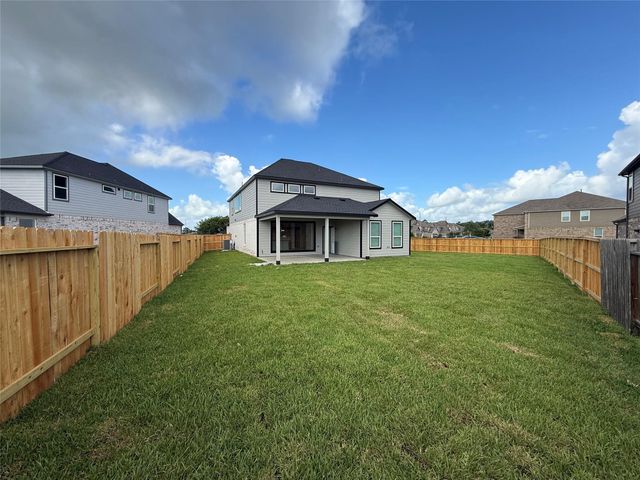 8819 Early Morning Way, Rosharon, TX 77583
