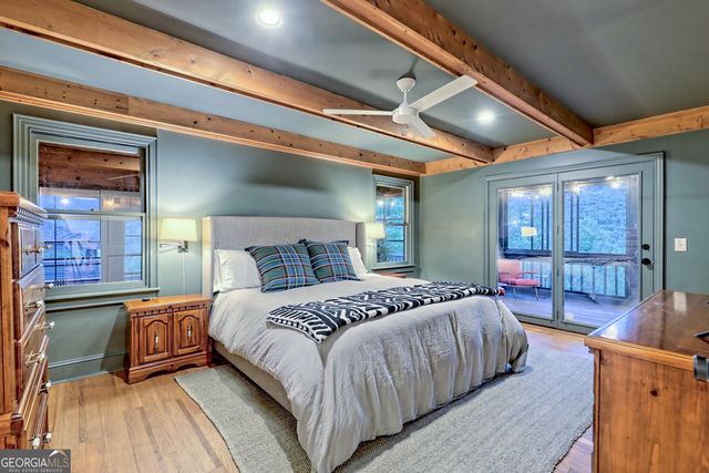 520 Grizzly Ridge Road, Lakemont, GA 30552