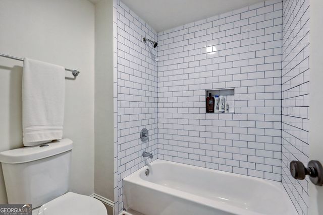 520 Grizzly Ridge Road, Lakemont, GA 30552