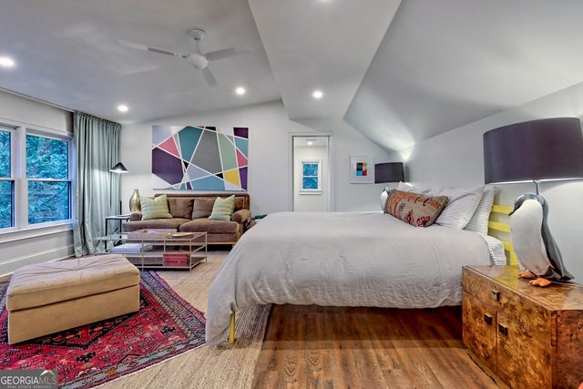 520 Grizzly Ridge Road, Lakemont, GA 30552