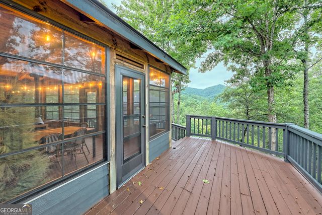 520 Grizzly Ridge Road, Lakemont, GA 30552