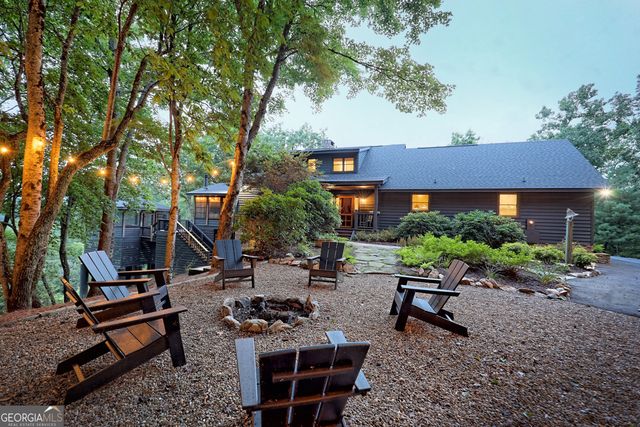 520 Grizzly Ridge Road, Lakemont, GA 30552