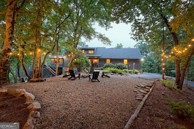 520 Grizzly Ridge Road, Lakemont, GA 30552