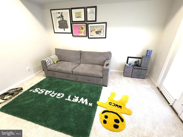 10305 VISTA SOLA WAY, Lanham, MD 20706