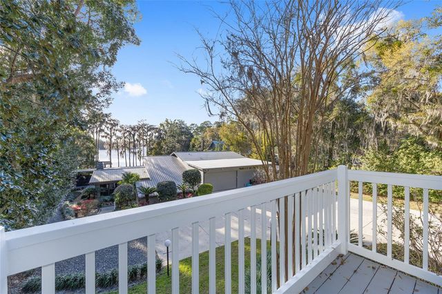 715 SEMINOLE RIDGE ROAD 1, Melrose, FL 32666