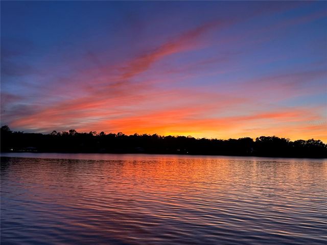 715 SEMINOLE RIDGE ROAD 1, Melrose, FL 32666