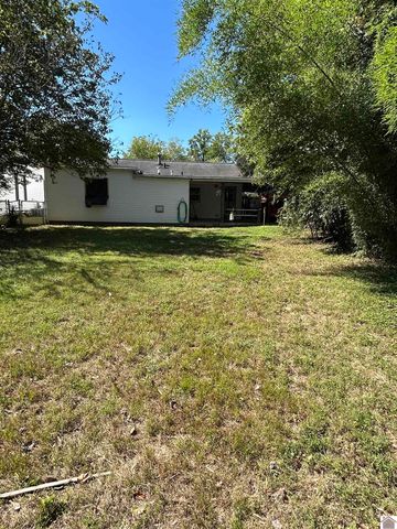 150 N Concord Ave., Paducah, KY 42001