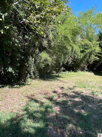 150 N Concord Ave., Paducah, KY 42001