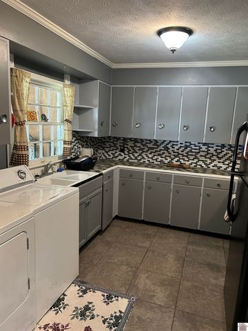 150 N Concord Ave., Paducah, KY 42001