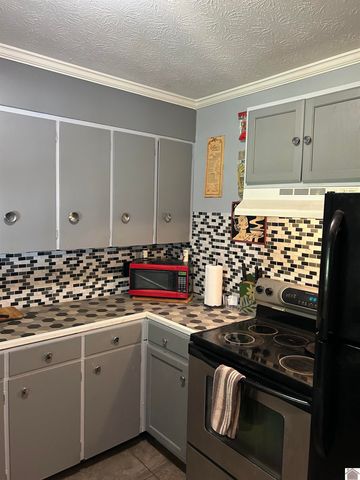 150 N Concord Ave., Paducah, KY 42001