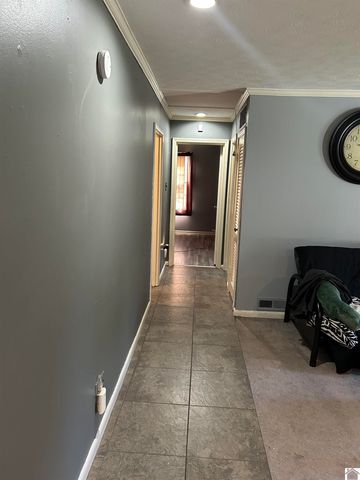 150 N Concord Ave., Paducah, KY 42001