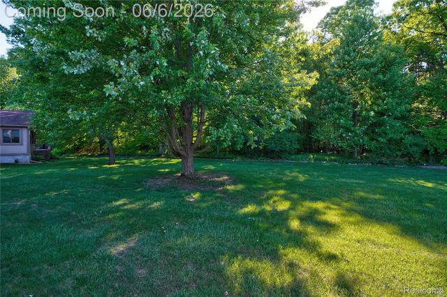 3433 Pinemeadow Court, Richfield Township, MI 48423