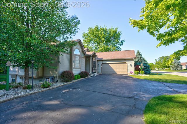 3433 Pinemeadow Court, Richfield Township, MI 48423