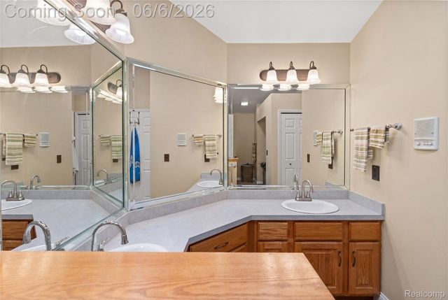 3433 Pinemeadow Court, Richfield Township, MI 48423