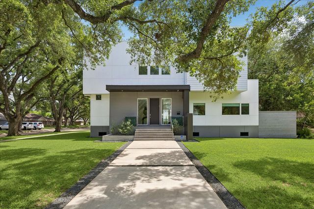5215 Jason Street, Houston, TX 77096
