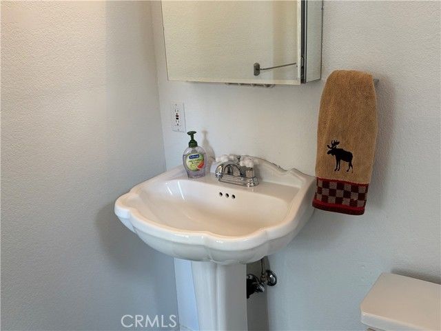 6302 Spruce, Angelus Oaks, CA 92305