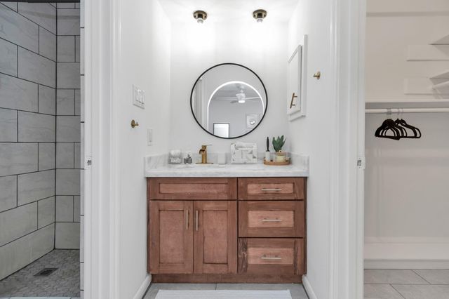 2718 Lazy Spring Drive, Houston, TX 77080