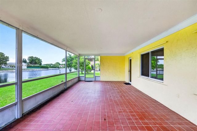 7201 NW 93rd Ave, Tamarac, FL 33321