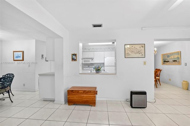 7201 NW 93rd Ave, Tamarac, FL 33321