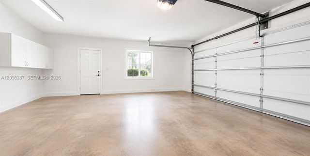 7201 NW 93rd Ave, Tamarac, FL 33321