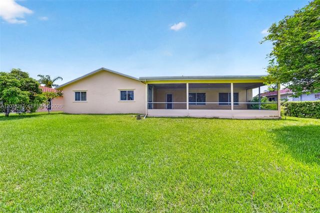 7201 NW 93rd Ave, Tamarac, FL 33321