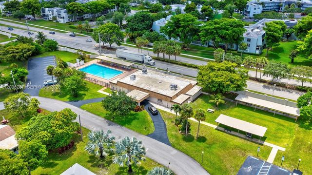 7201 NW 93rd Ave, Tamarac, FL 33321