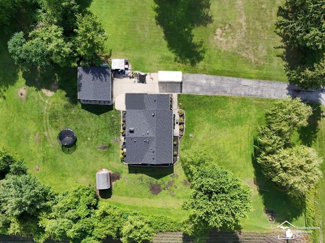 5353 School Road, Whiteford Twp, MI 49270