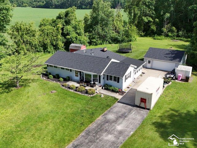 5353 School Road, Whiteford Twp, MI 49270