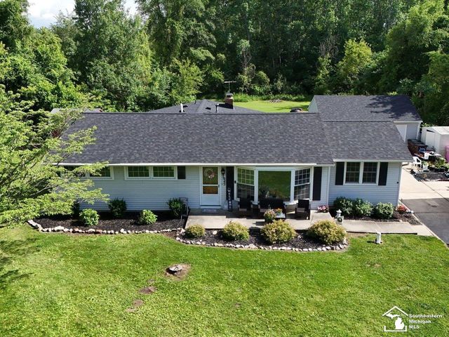5353 School Road, Whiteford Twp, MI 49270