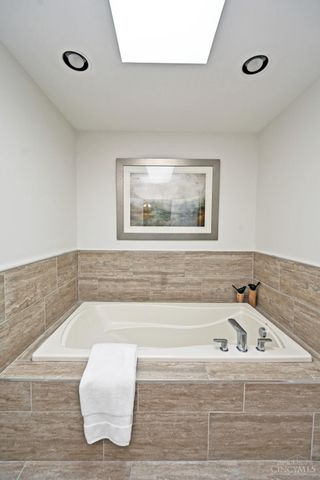 4170 Cornell Road, Sharonville, OH 45241