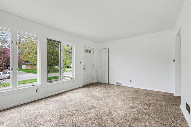 2020 Melvin Street Sw, City Of Wyoming, MI 49519