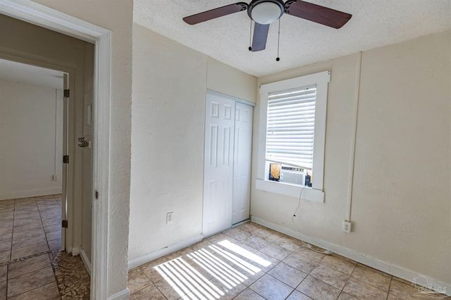 105 N Harris St, Pensacola, FL 32507