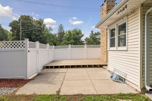 5340 46th Avenue N, Robbinsdale, MN 55422