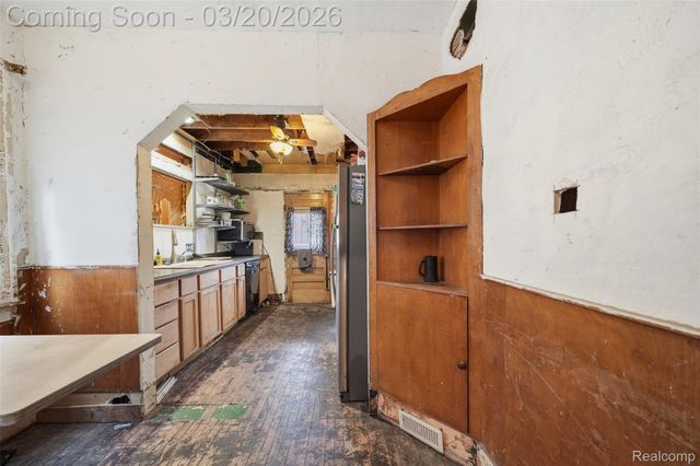 3275 Collingwood Street, Detroit, MI 48206