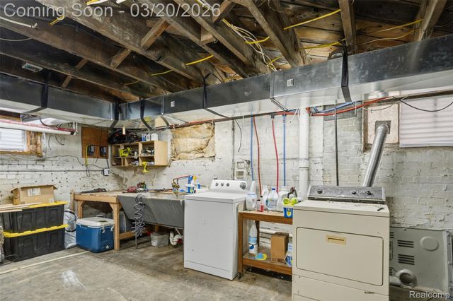 3275 Collingwood Street, Detroit, MI 48206