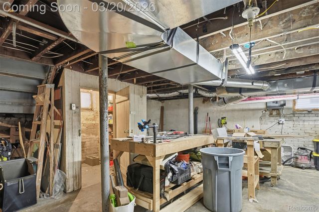 3275 Collingwood Street, Detroit, MI 48206