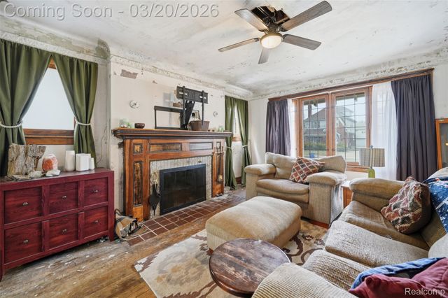 3275 Collingwood Street, Detroit, MI 48206