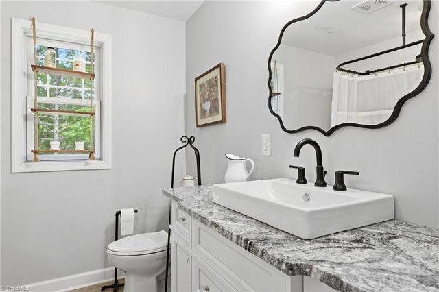 184 Still Hollow Lane, Glade Valley, NC 28627