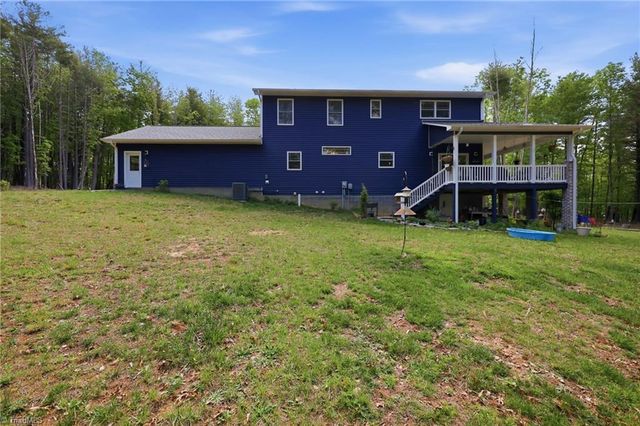 184 Still Hollow Lane, Glade Valley, NC 28627
