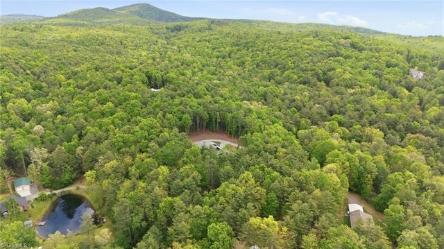 184 Still Hollow Lane, Glade Valley, NC 28627