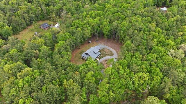 184 Still Hollow Lane, Glade Valley, NC 28627