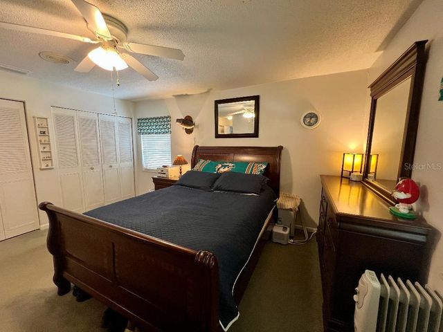 4033 SE 15TH ST, Ocala, FL 34471