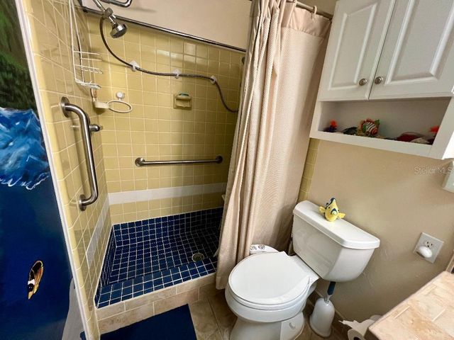 4033 SE 15TH ST, Ocala, FL 34471