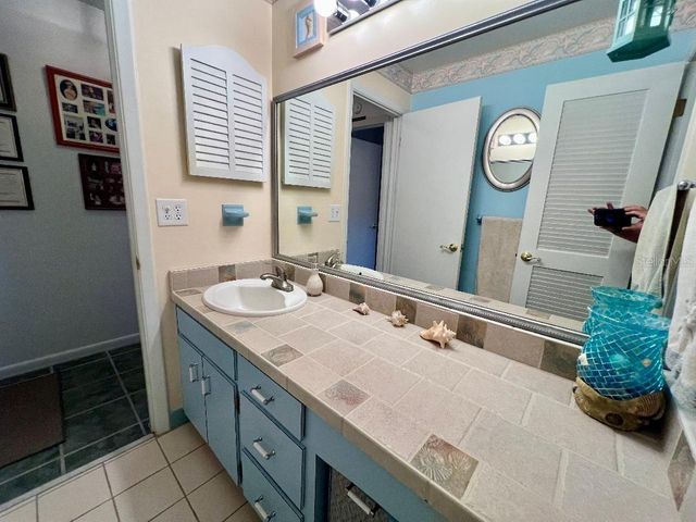 4033 SE 15TH ST, Ocala, FL 34471
