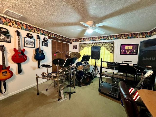 4033 SE 15TH ST, Ocala, FL 34471