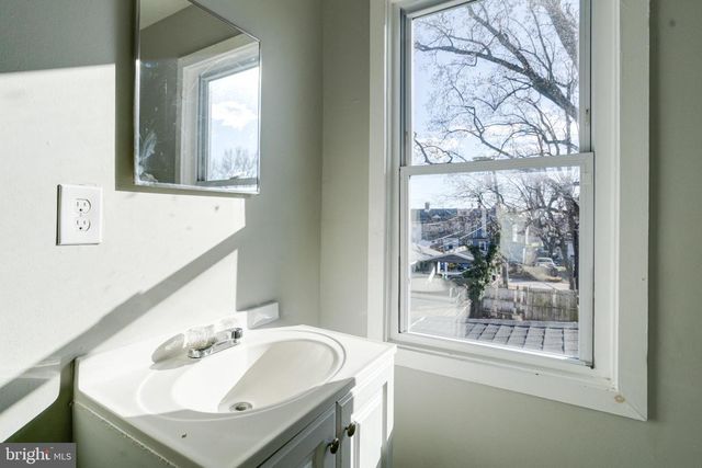 6573 SAINT HELENA AVE, Baltimore, MD 21222