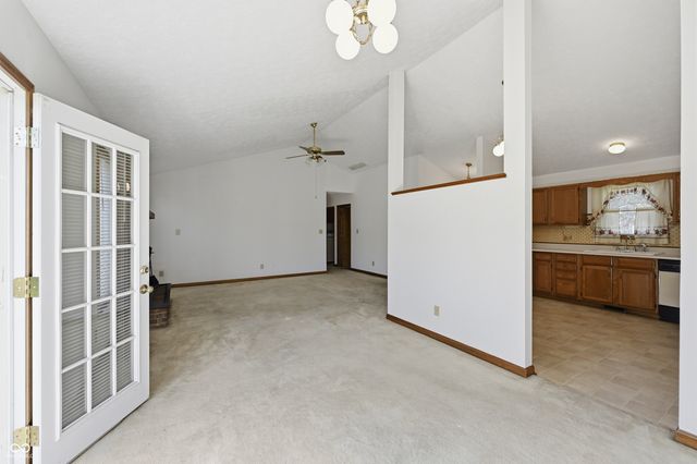 8902 Sunbow Drive, Indianapolis, IN 46231